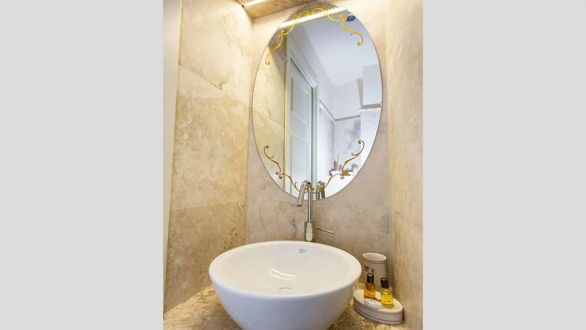 Relais Dei Mercanti B&B And Suites Pisa Bed & Breakfast