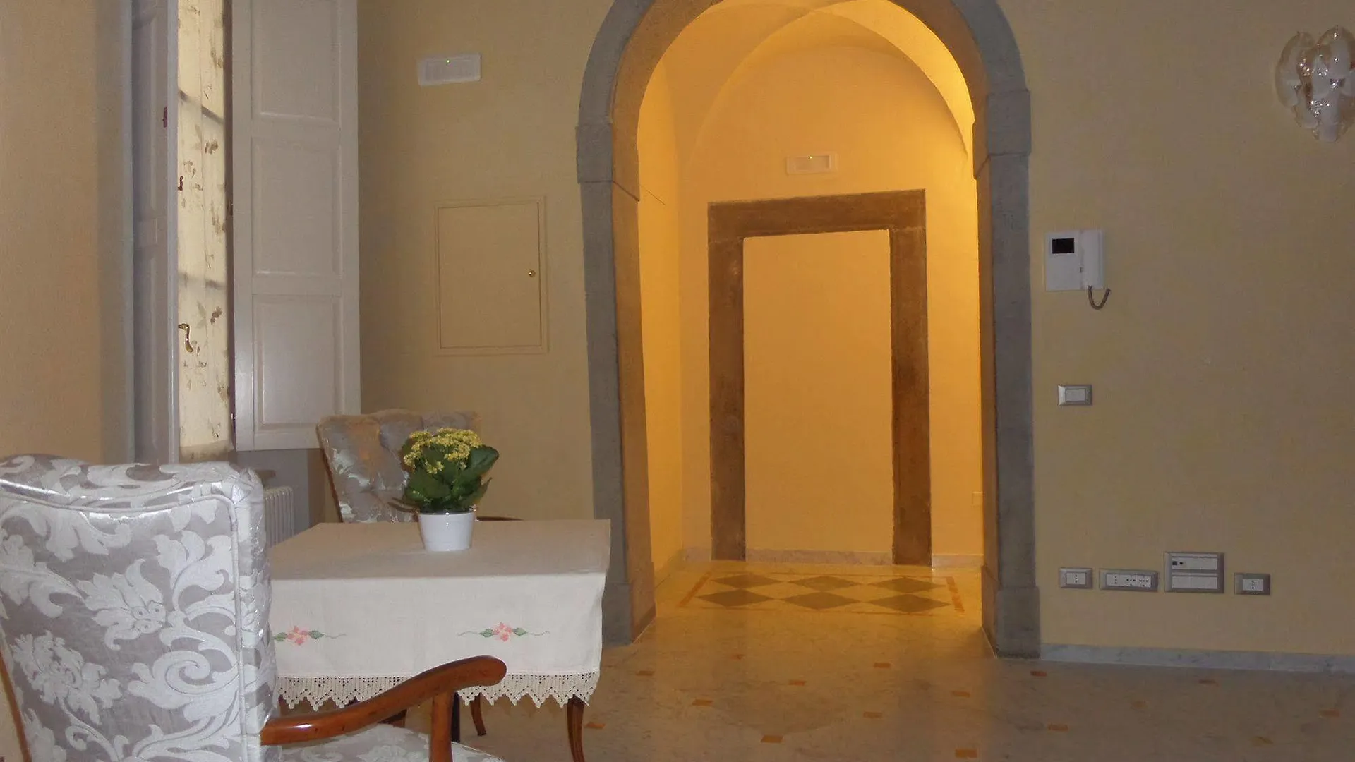 פיזה Relais Dei Mercanti B&B And Suites לינה וארוחת בוקר