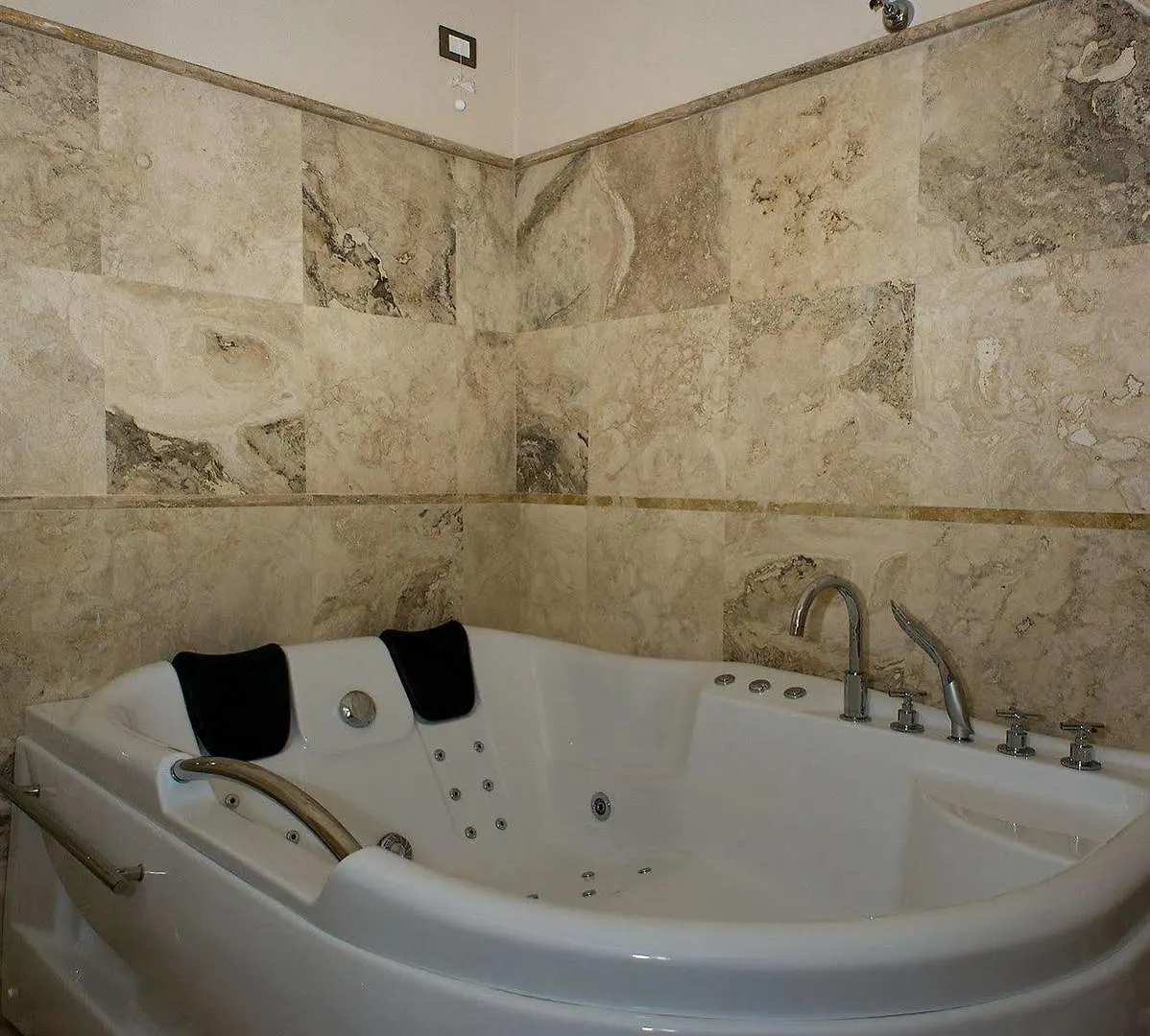 *** Bed & Breakfast Relais Dei Mercanti B&B And Suites Pisa Italien
